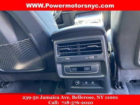Used 2023 Audi Q7 3.0T Premium Plus AWD/4WD image 16