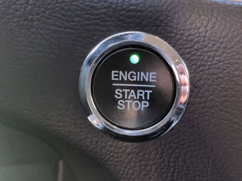 Used 2024 Ford Edge SEL image 20