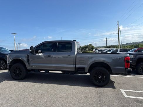 Used 2023 Ford F250 Lariat w/ Lariat Ultimate Package AWD/4WD image 4