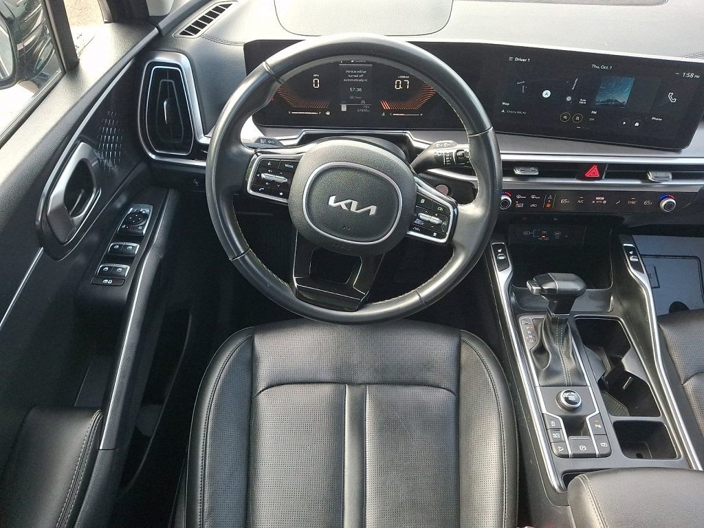 Used 2024 Kia Sorento S FWD image 22
