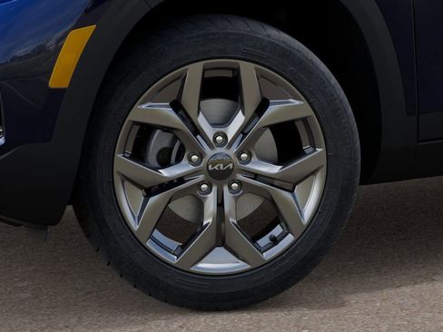 New 2026 Kia Seltos LX image 9