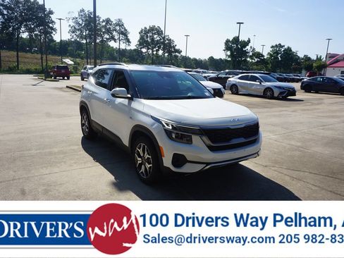 Used 2022 Kia Seltos EX AWD/4WD image 1