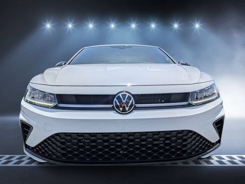 Used 2026 Volkswagen Jetta Sport FWD image 8