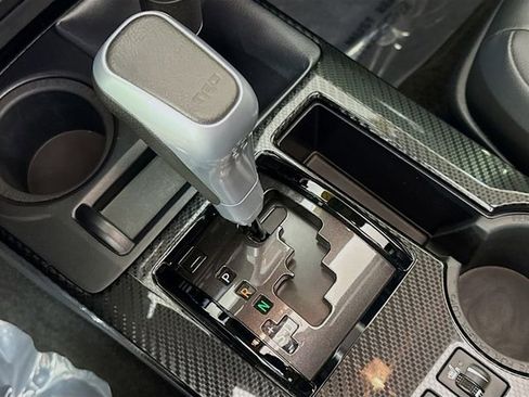 Used 2021 Toyota 4Runner TRD Off-Road Premium image 17