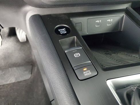 New 2026 Nissan Kicks SV w/ SV Premium Package image 18