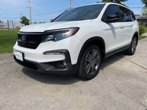 Used 2022 Honda Pilot Sport image 2