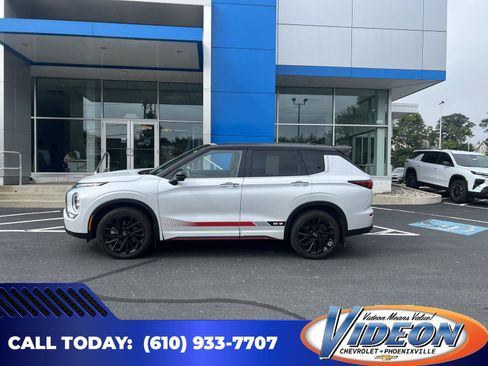 Used 2024 Mitsubishi Outlander Ralliart AWD/4WD image 1