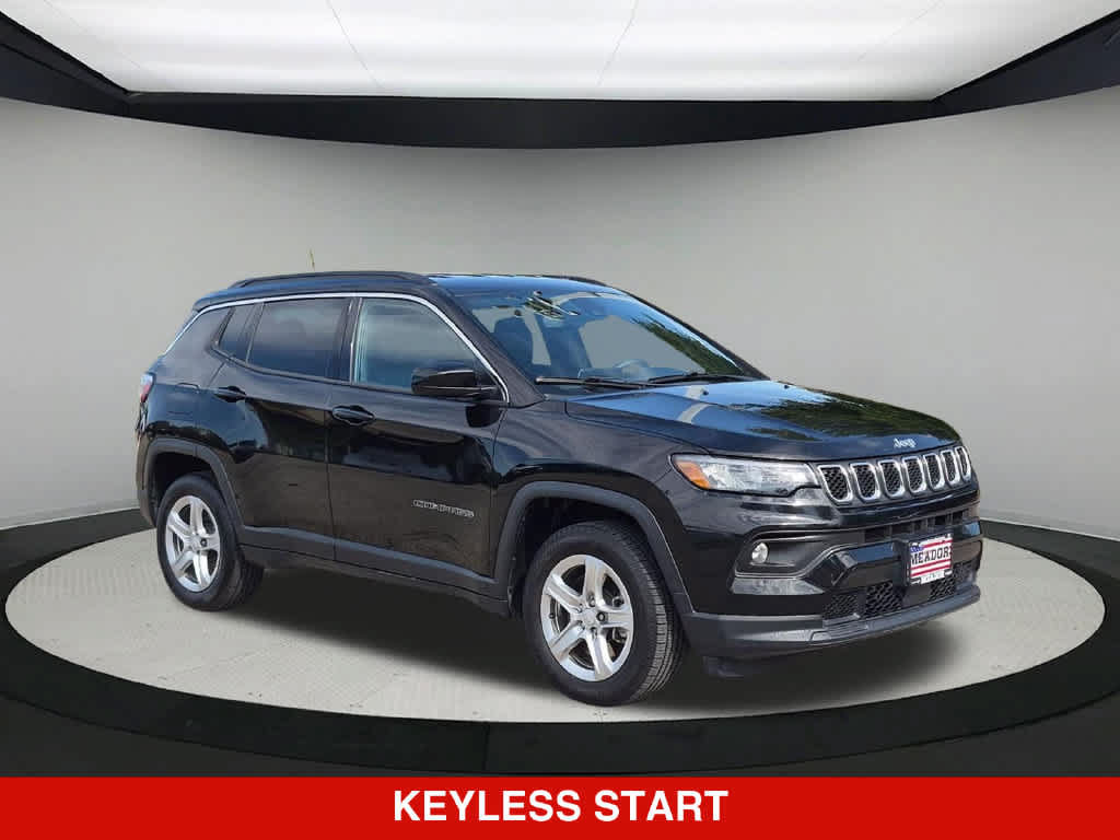 Used 2024 Jeep Compass Latitude AWD/4WD image 9