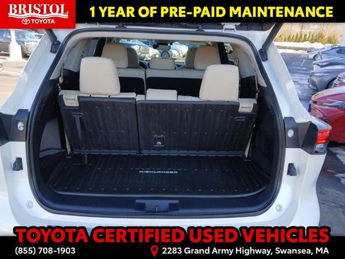 Certified 2020 Toyota Highlander XLE image 32