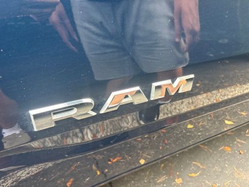 Used 2021 RAM 1500 Big Horn AWD/4WD image 15