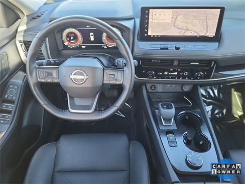 Certified 2025 Nissan Rogue SL w/ SL Premium Package image 29