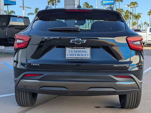 New 2026 Chevrolet Trax ACTIV image 9