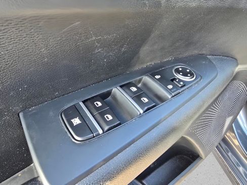 Used 2021 Kia Forte LXS image 28