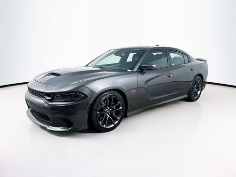 Used 2022 Dodge Charger Scat Pack w/ Plus Group image 3