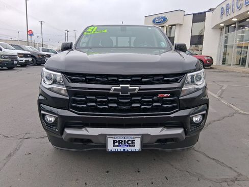 Used 2021 Chevrolet Colorado Z71 w/ Z71 Midnight Edition image 8