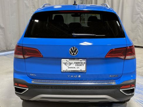 Used 2023 Volkswagen Taos SEL AWD/4WD image 16