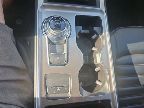 Used 2023 Ford Edge SEL AWD/4WD image 19