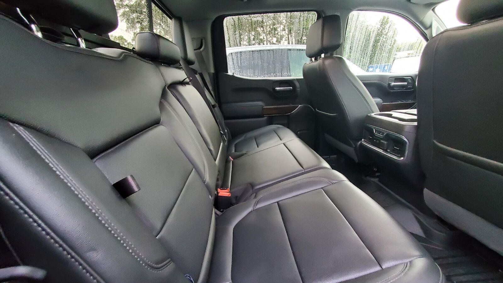 Used 2019 GMC Sierra 1500 SLT w/ SLT Premium Plus Package AWD/4WD image 6