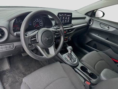 Used 2019 Kia Forte LXS image 7