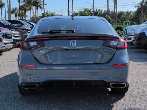 Used 2024 Honda Civic Sport Touring image 6