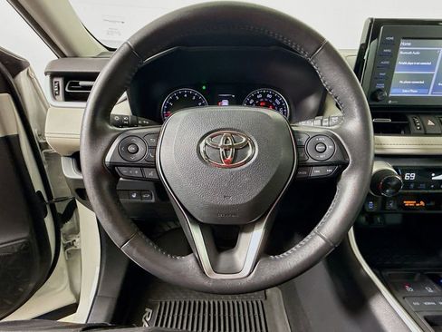 Certified 2020 Toyota RAV4 XLE Premium FWD image 12