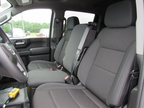 New 2025 GMC Sierra 3500 Pro w/ Convenience Package image 13