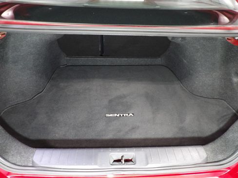 Used 2020 Nissan Sentra SV FWD image 7