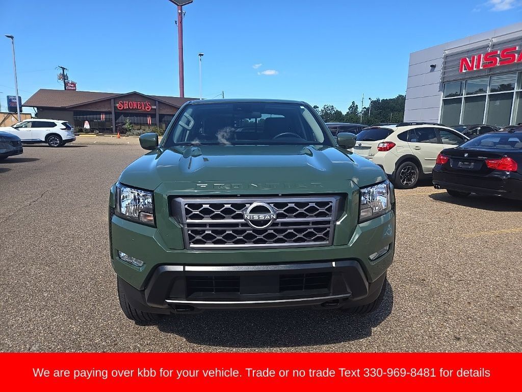 Used 2023 Nissan Frontier SV w/ SV Convenience Package AWD/4WD image 2