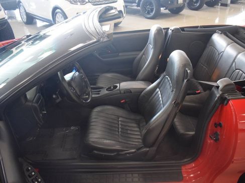 Used 2002 Chevrolet Camaro Z28 RWD image 54