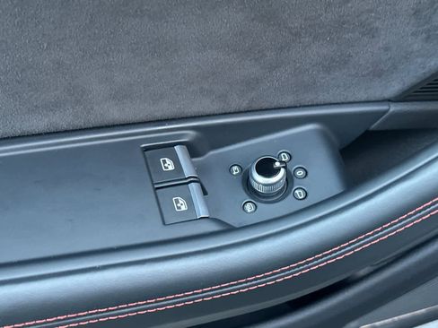 Used 2022 Audi RS 5 w/ Black Optic Carbon Package image 12