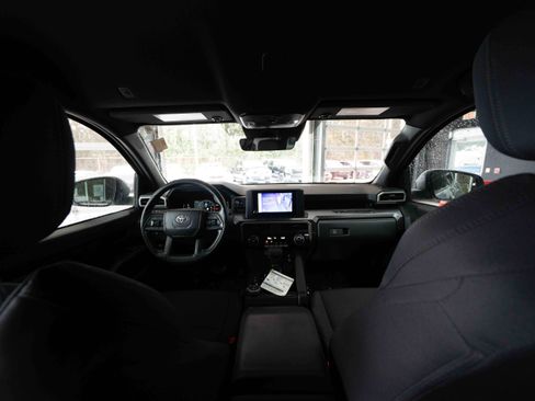 Certified 2024 Toyota Tacoma SR5 image 20