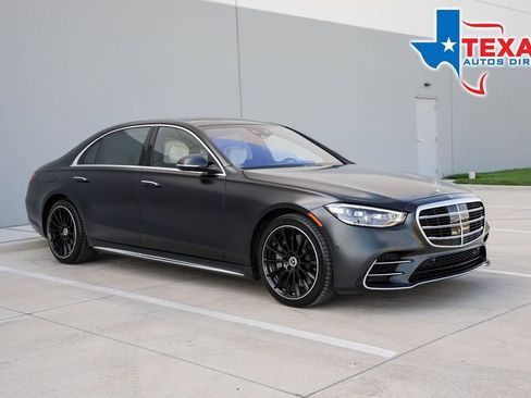Used 2022 Mercedes-Benz S 580 4MATIC Sedan image 1