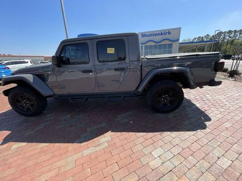 Used 2021 Jeep Gladiator Mojave image 14