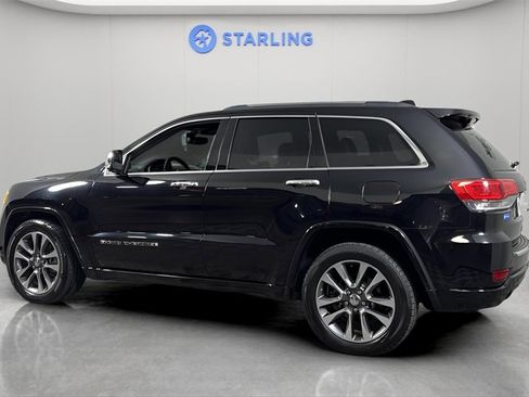 Used 2017 Jeep Grand Cherokee Overland image 4