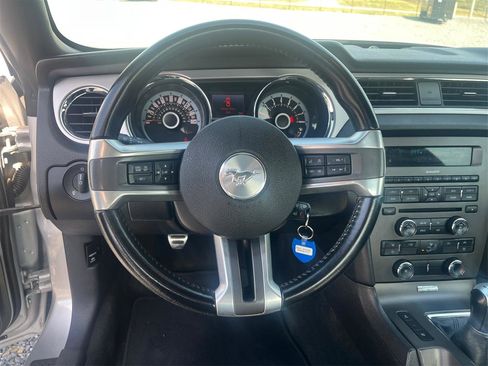 Used 2013 Ford Mustang GT Premium w/ Security Pkg image 17