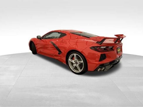 Used 2024 Chevrolet Corvette Stingray Preferred Cpe image 2