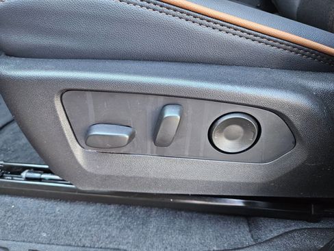 New 2026 GMC Canyon AT4 image 23