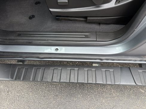 Used 2020 Chevrolet Colorado LT image 16