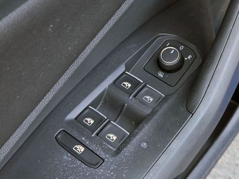 Used 2023 Volkswagen Jetta Sport FWD image 19