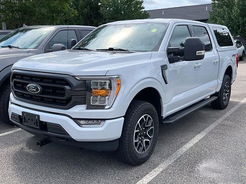 Used 2022 Ford F150 XLT w/ Equipment Group 302A High AWD/4WD image 3