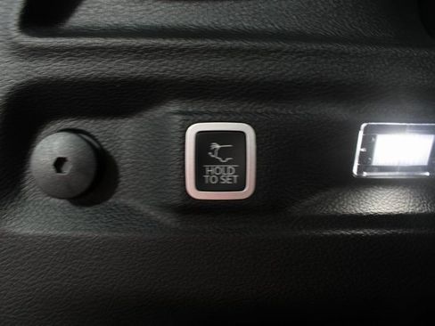 New 2025 Jeep Grand Cherokee L Altitude image 20