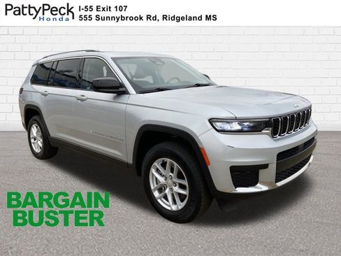 Used 2023 Jeep Grand Cherokee L Laredo image 1