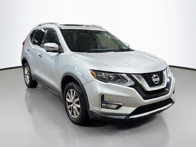 Used 2017 Nissan Rogue SV AWD/4WD image 5