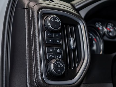 Used 2022 Chevrolet Silverado 2500 LTZ w/ LTZ Plus Package image 20