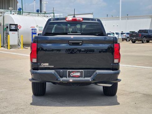 Used 2026 Chevrolet Colorado LT RWD image 6