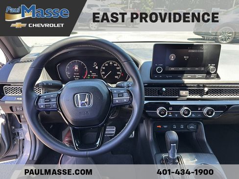 Used 2025 Honda Civic Sport image 12
