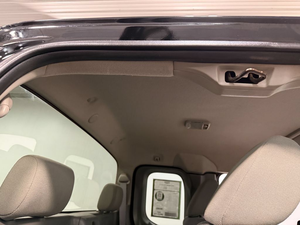 Used 2015 Nissan Frontier S RWD image 71