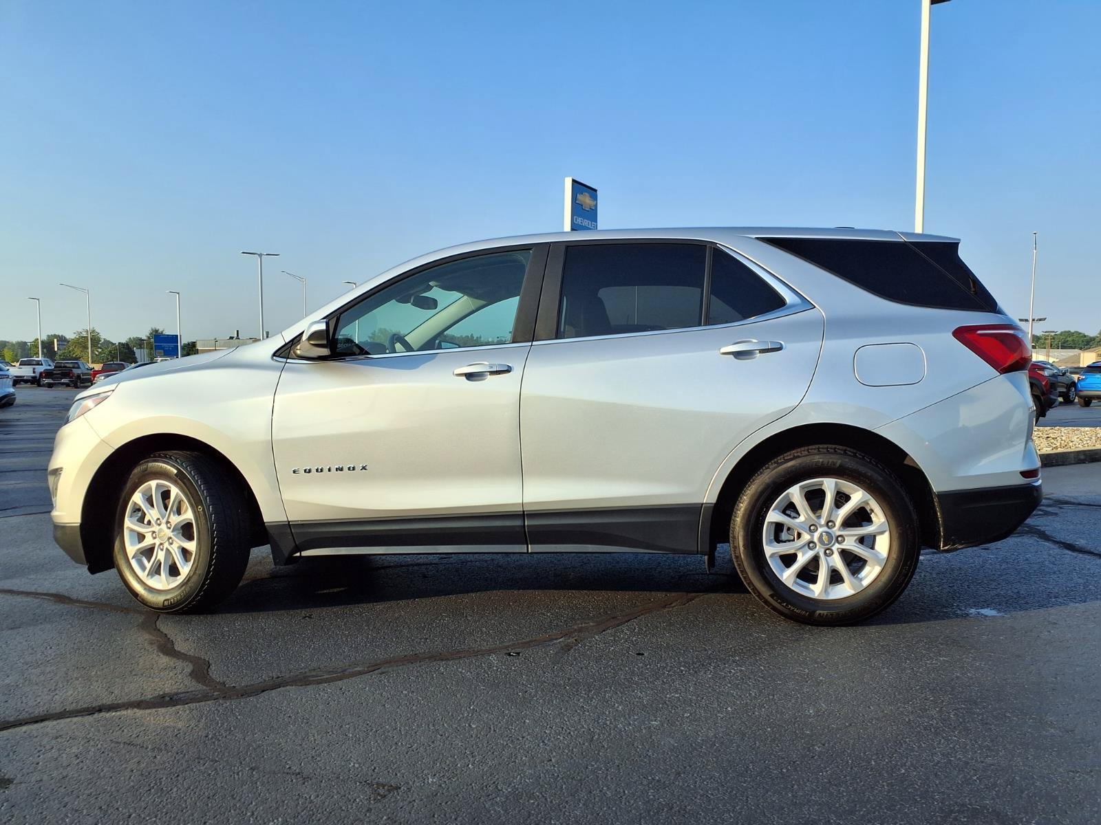 Used 2021 Chevrolet Equinox LT FWD image 29