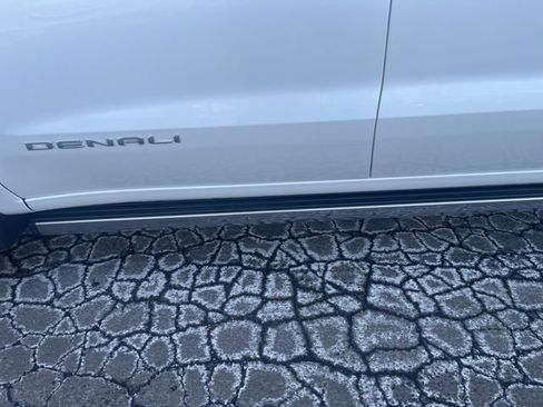 Used 2022 GMC Sierra 1500 Denali w/ Denali Reserve Package image 26