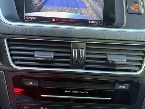 Used 2016 Audi Q5 2.0T Premium Plus w/ Technology Package image 9